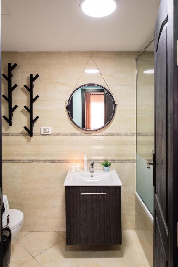 The 2Bdr Compelling Condo 5 Min To Cai Airport Kairo Exteriör bild